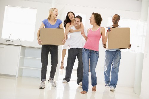 Moving truck service for homes and businesses in Wales